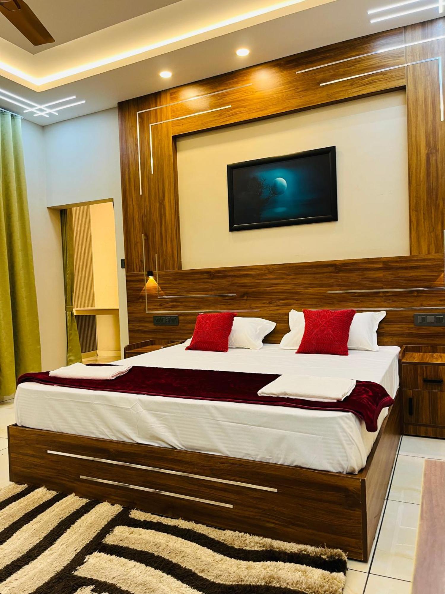 Fab Valley Homestay 무나르 외부 사진